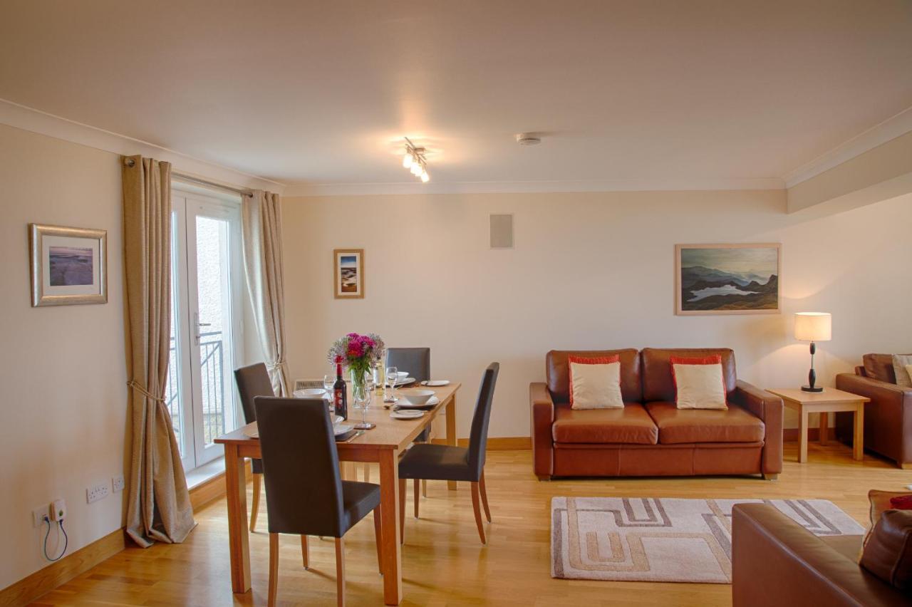 Links Apartment โบรรา ภายนอก รูปภาพ