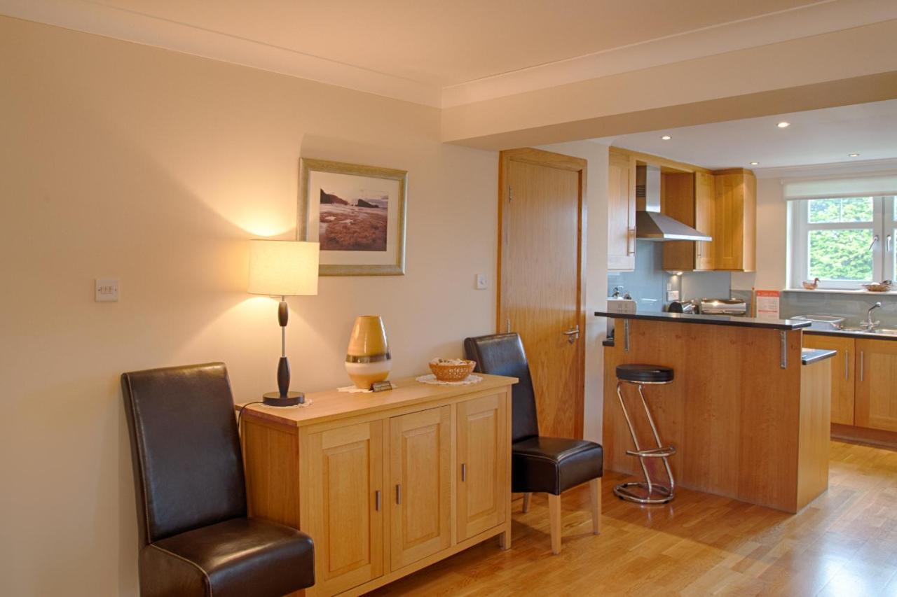 Links Apartment โบรรา ภายนอก รูปภาพ