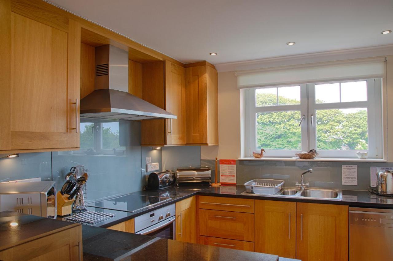 Links Apartment โบรรา ภายนอก รูปภาพ