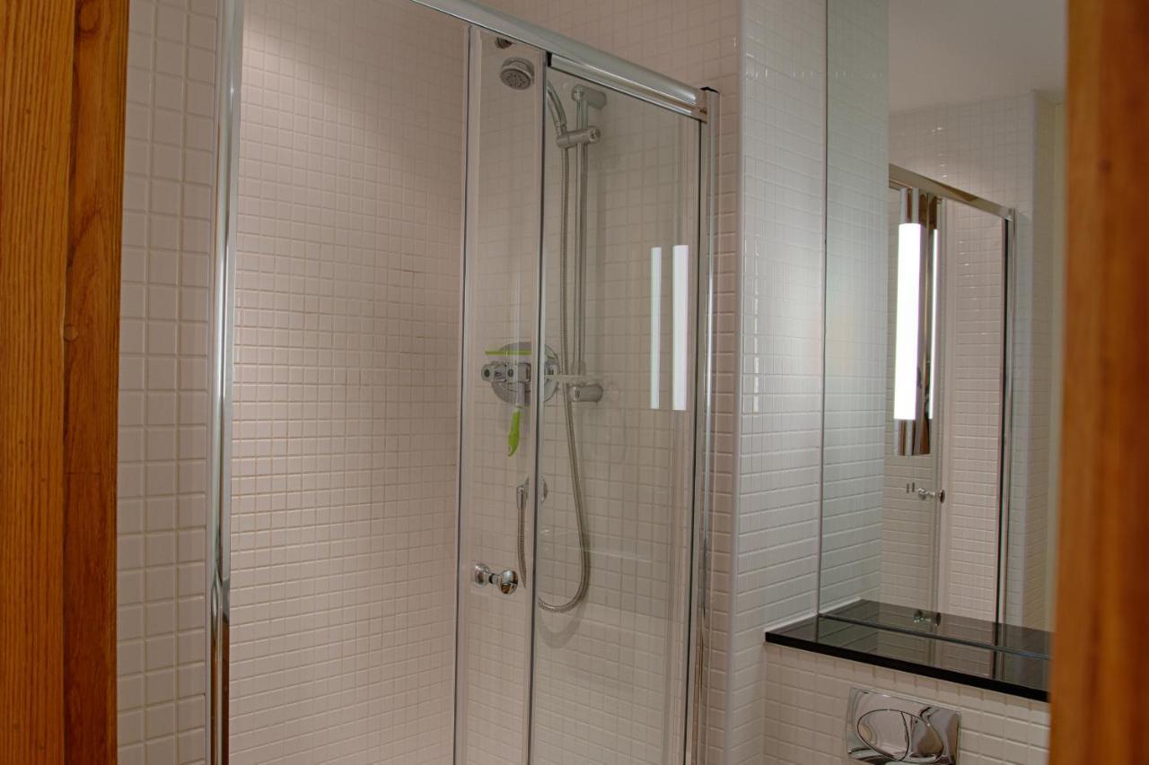 Links Apartment โบรรา ภายนอก รูปภาพ