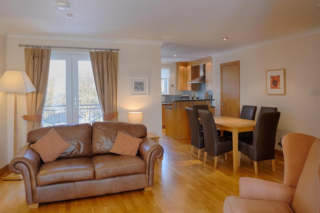 Links Apartment โบรรา ภายนอก รูปภาพ