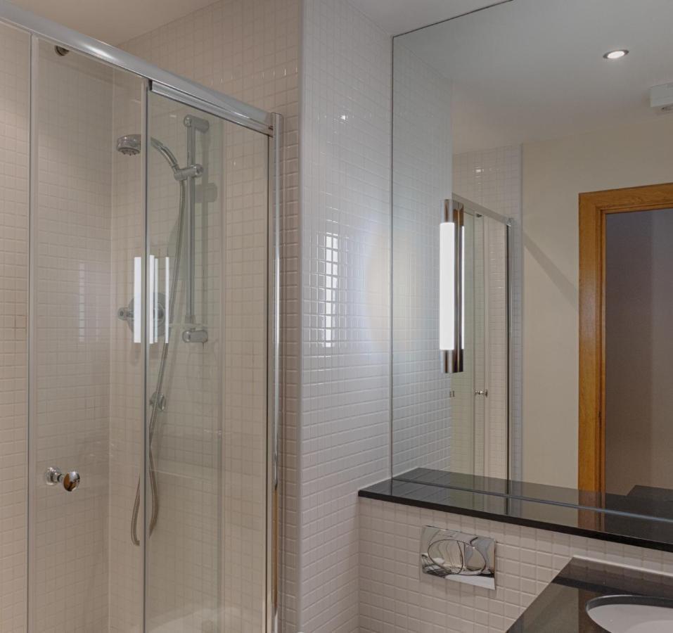 Links Apartment โบรรา ภายนอก รูปภาพ